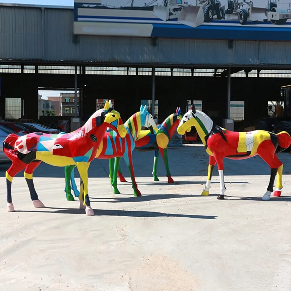 con giáp con ngựa tết nguyên đán